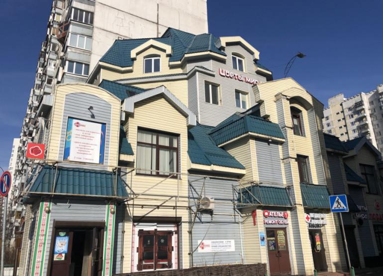 Полубоярова 68: Вид здания